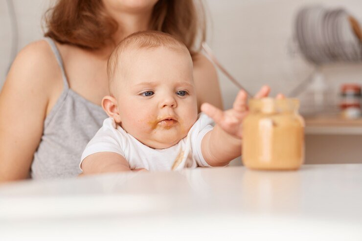 Feeding Assessments Ensure your baby is thriving with regular weight checks and comprehensive feeding assessments.